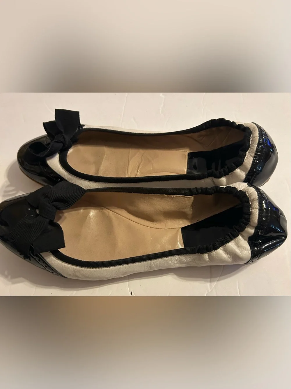 Black and White Bow Ballet Flats size 10
